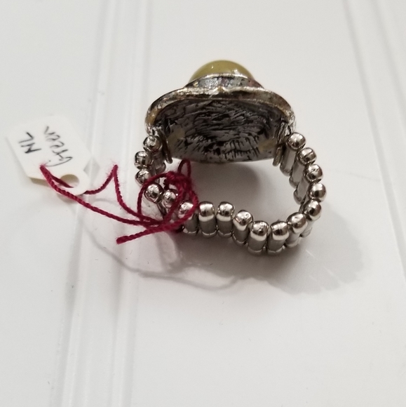 Paparazzi TARGET PRACTICE Ring - Picture 6 of 7